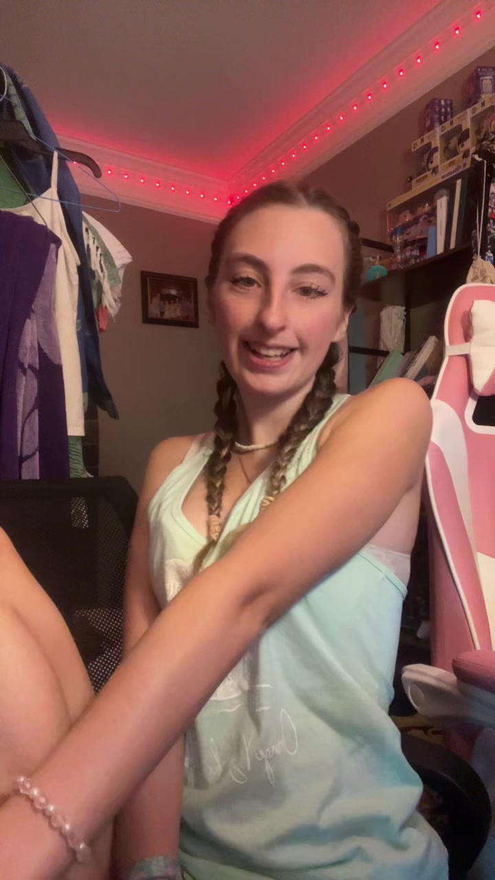 @🍒Makayla🍒