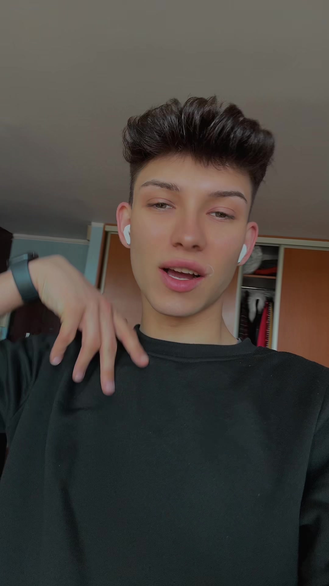 @Adamekkk