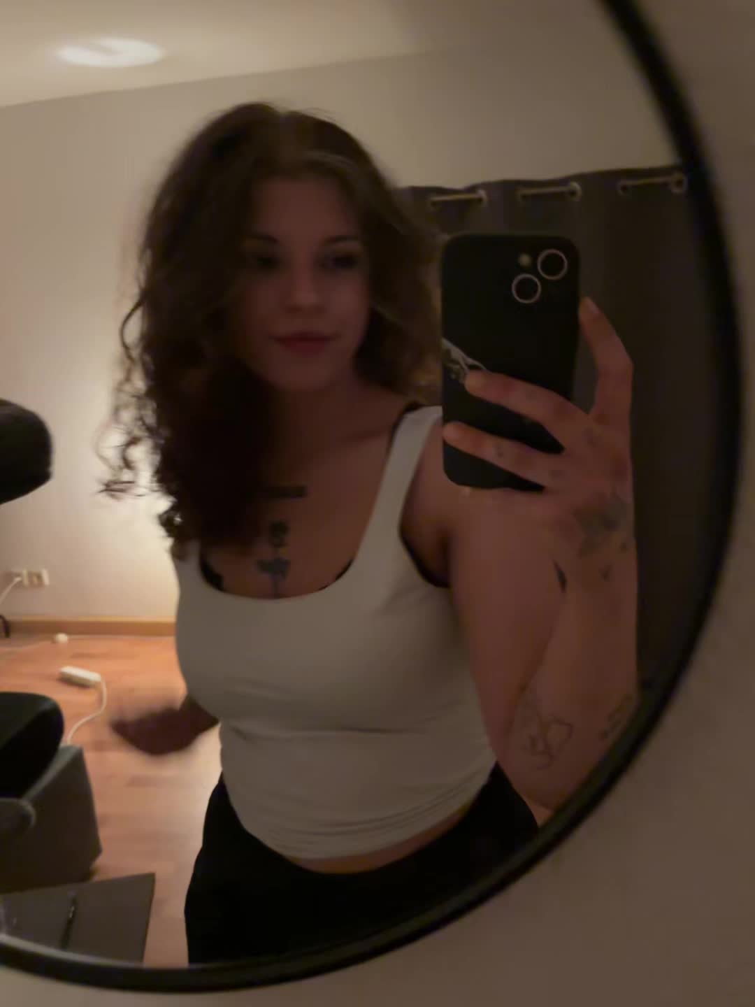 @melina