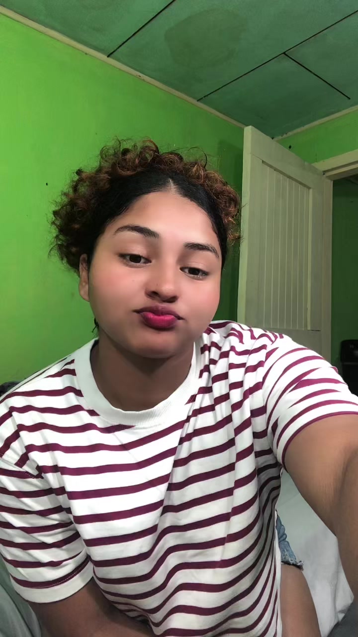 @𝔇𝓮𝓿𝖎💗😍