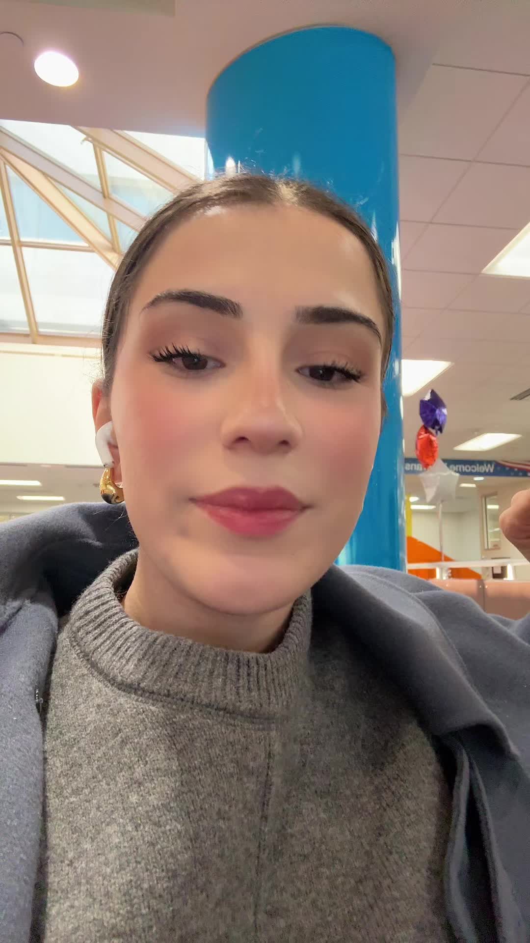 @Esra🧚🏻&zwj;♀️