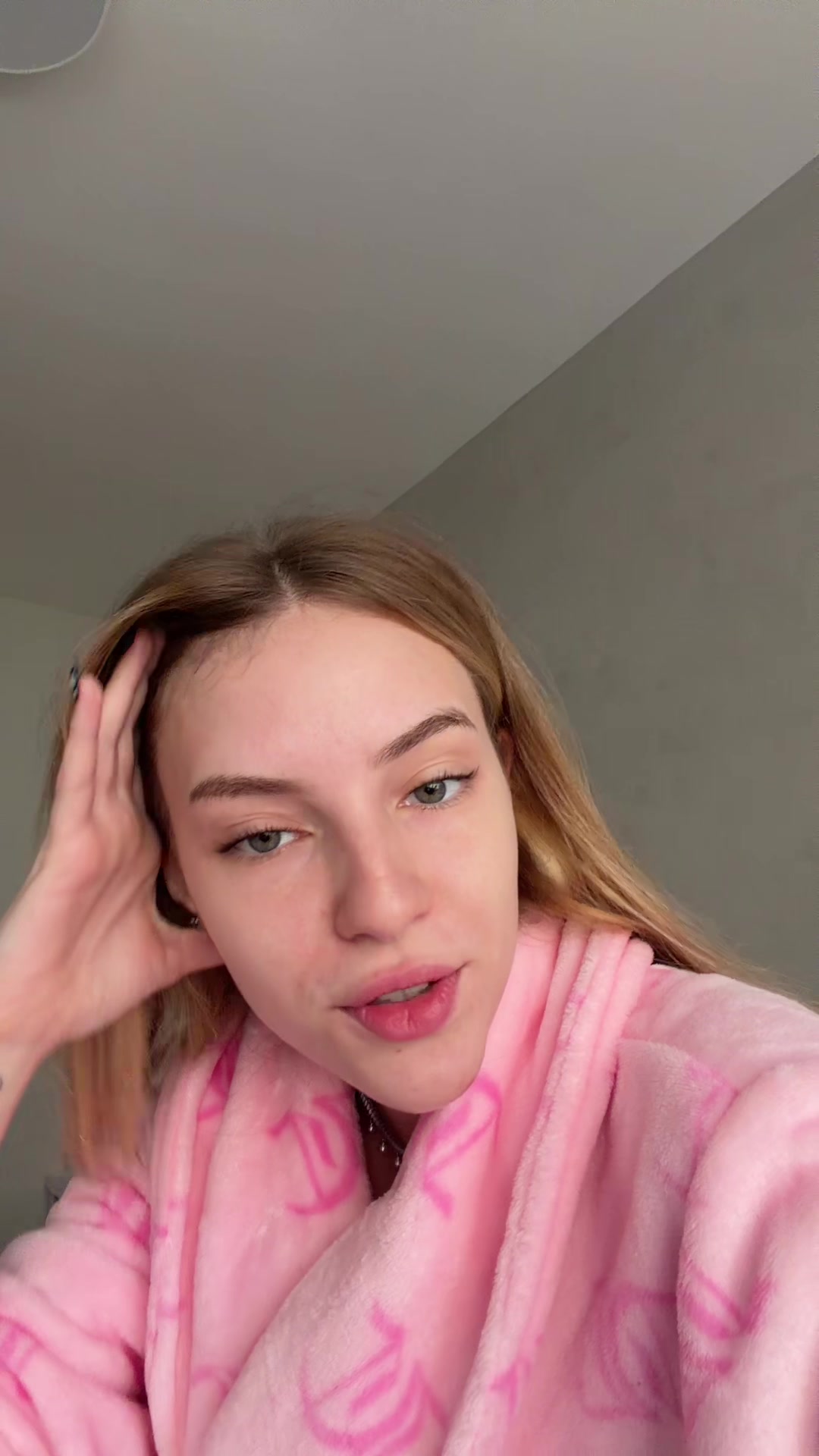 @Fefe