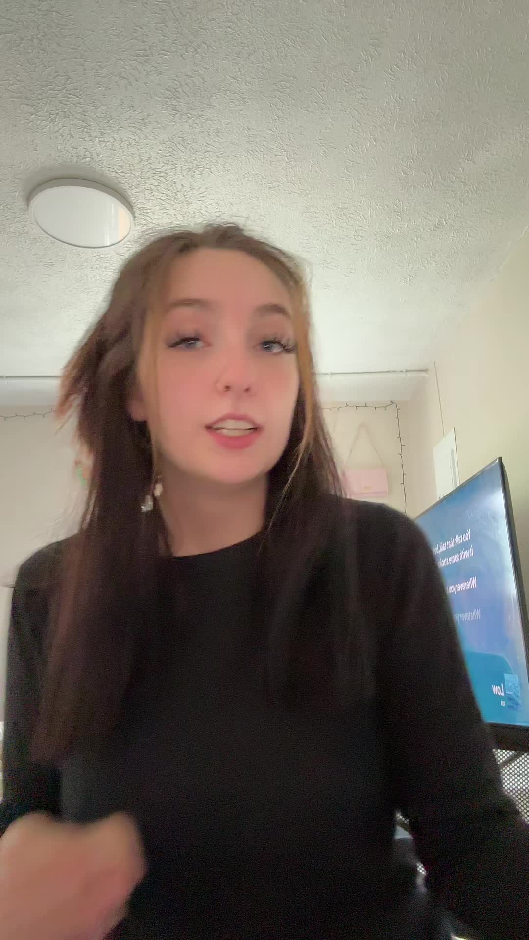 @myz_wrld
