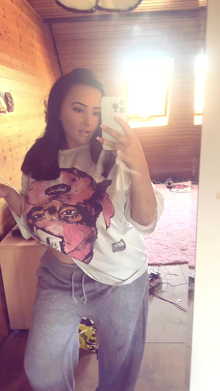 @Loemoe2