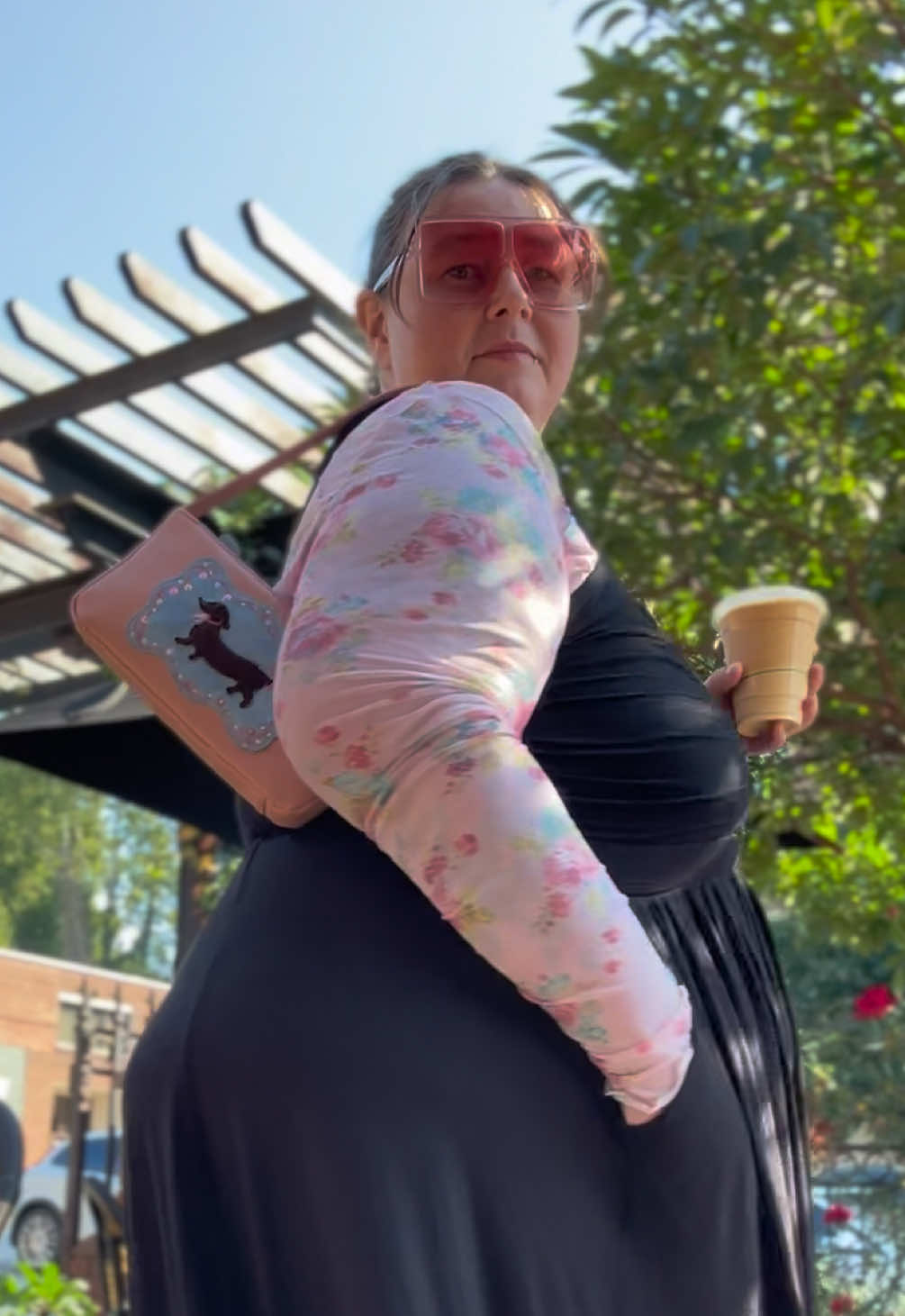 @momohughes69