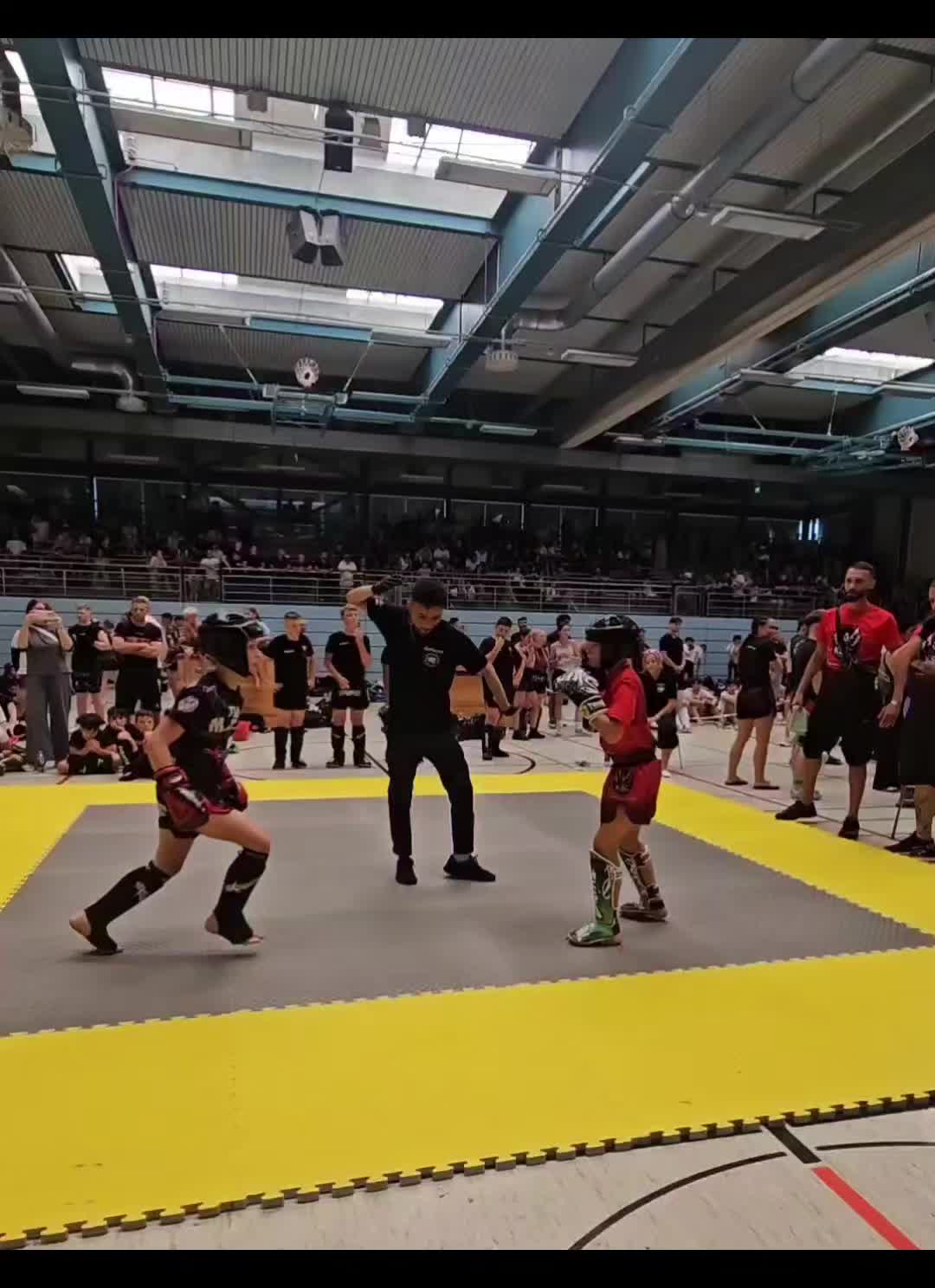 @Dean_229🥊🥊