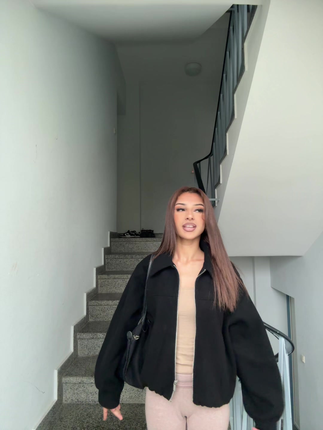 @𝒵𝒶𝓇𝓍𝓊