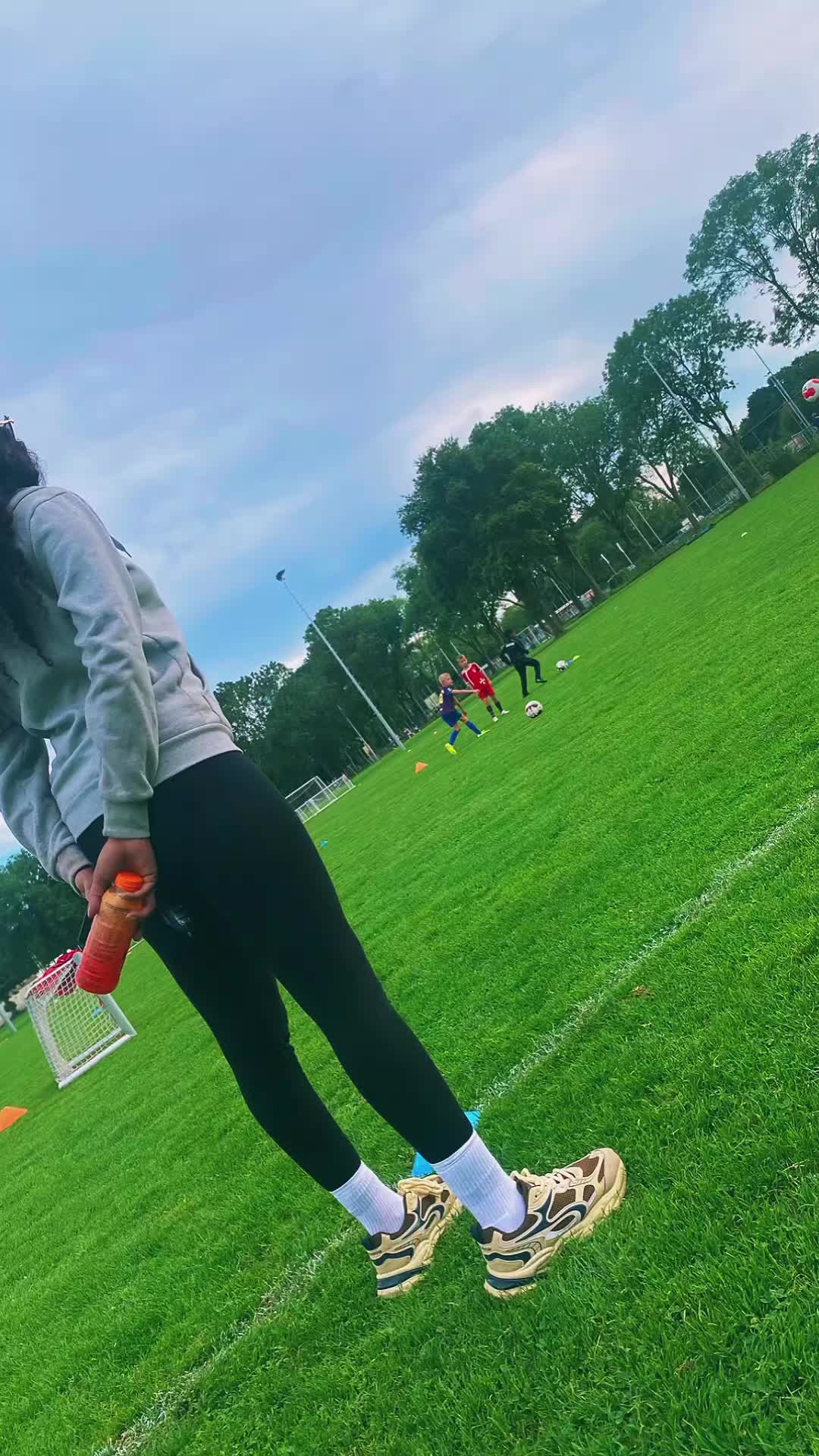 @Gi