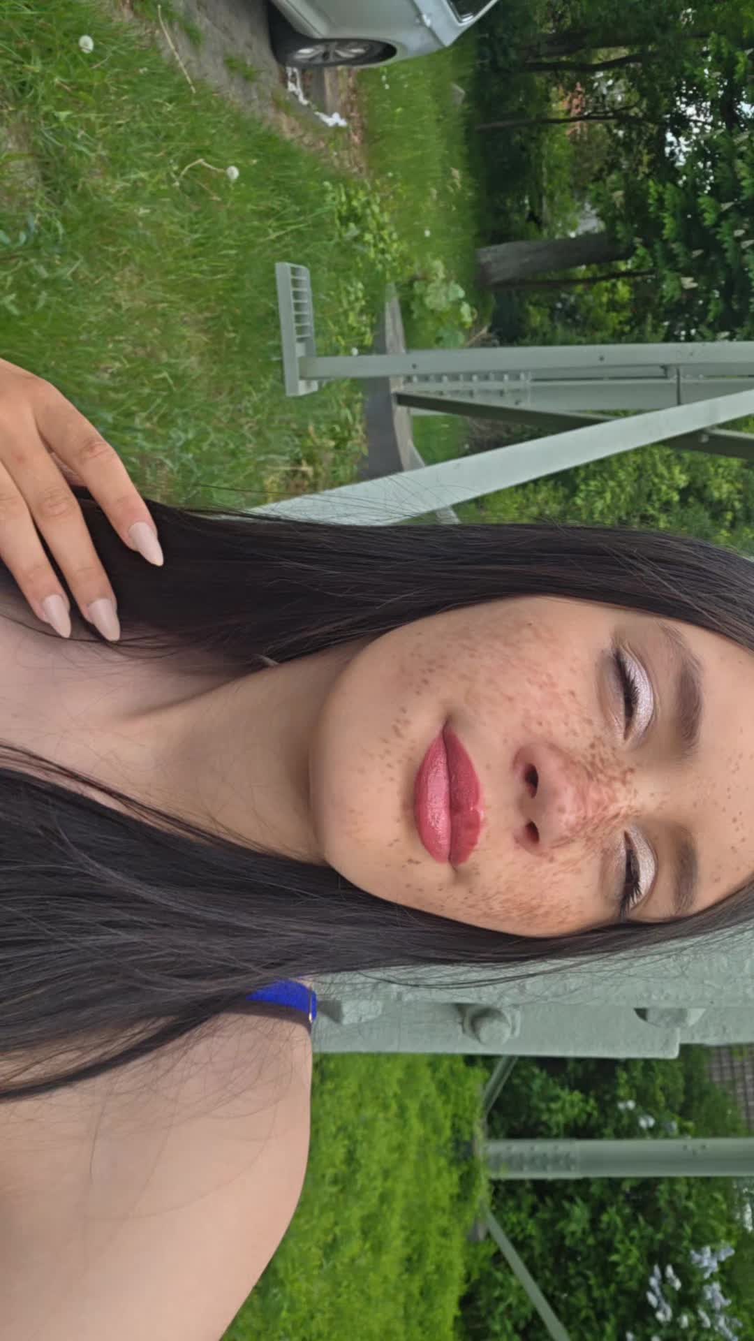 @lucy