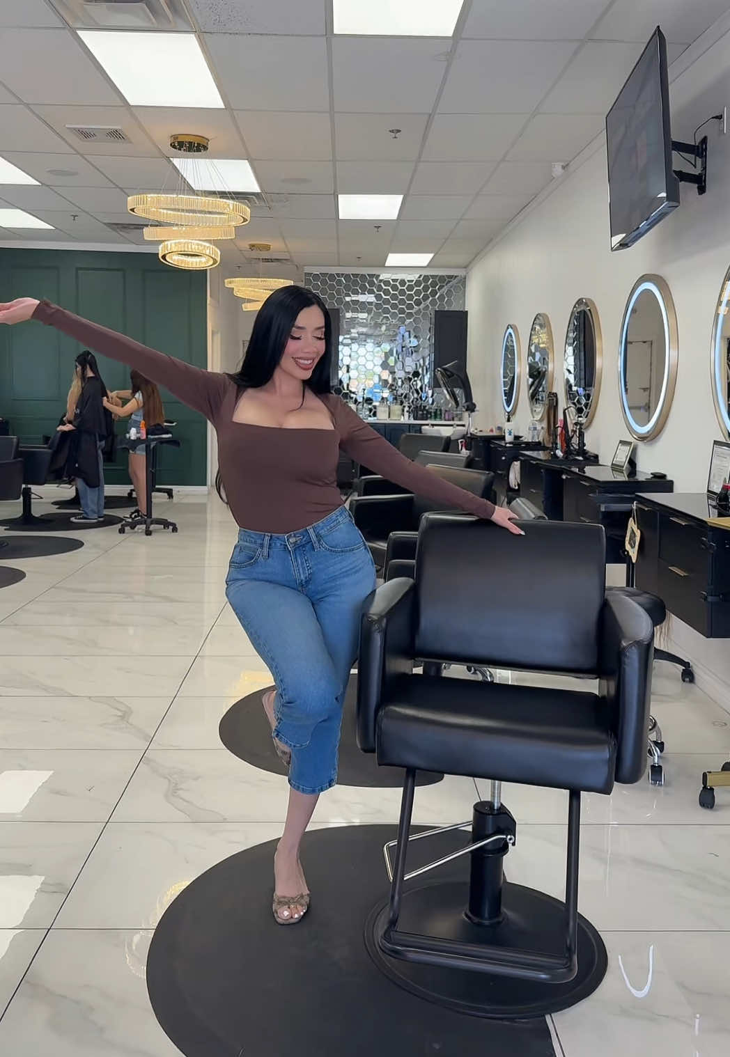 @Beauty Parlour Salon