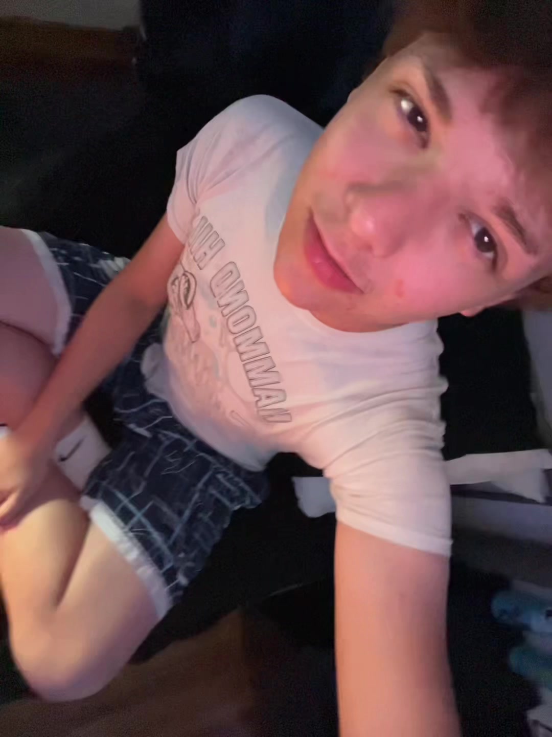 @zestybestie