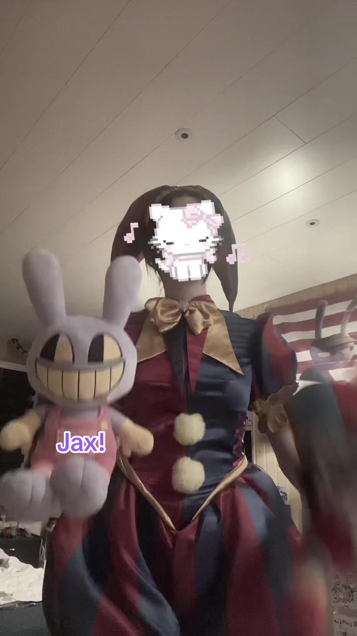 @⋆˚꩜。Pomni~