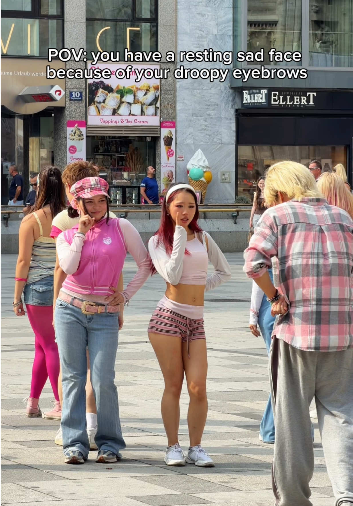 @Mai_linhi