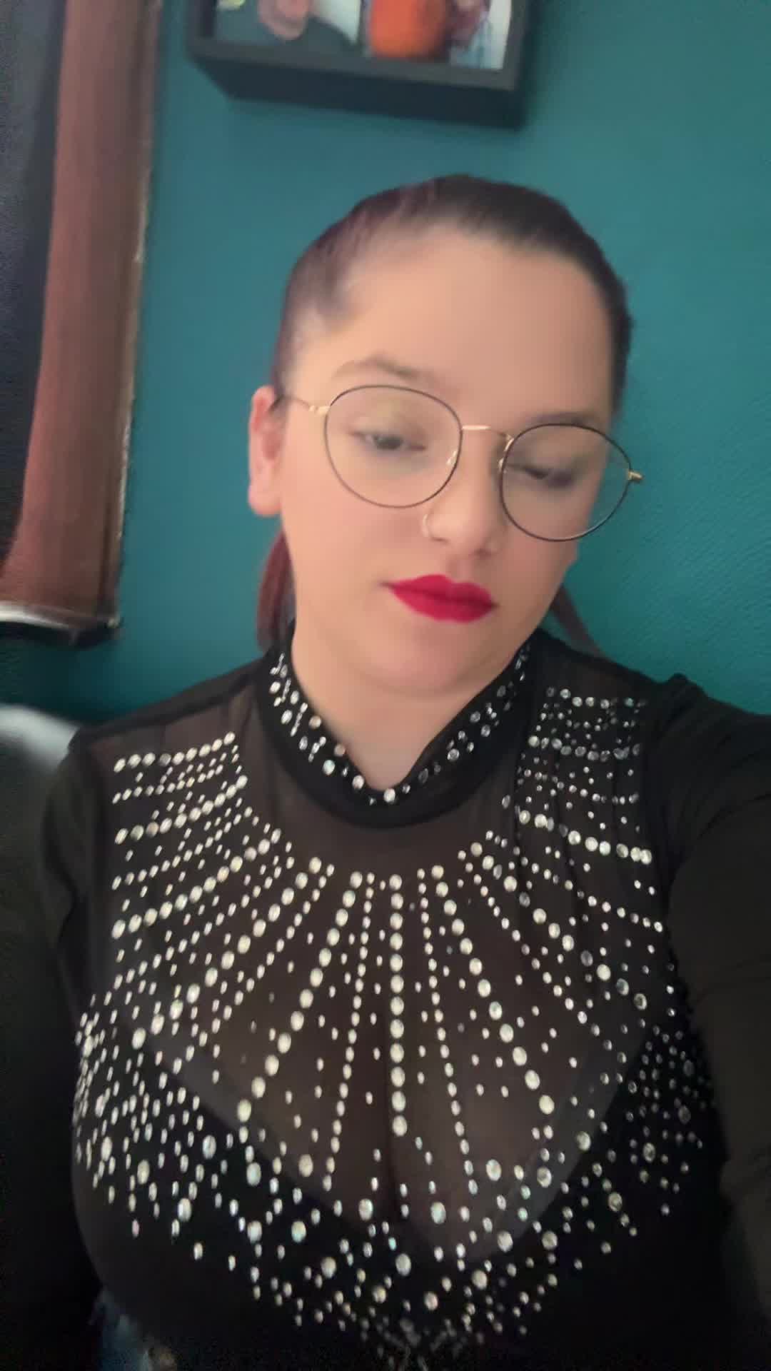 @Kimipcrd