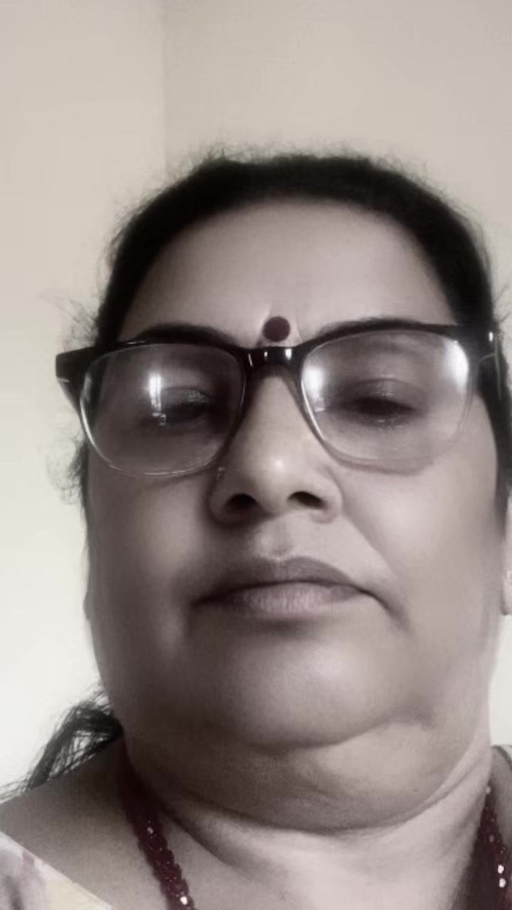 @Paru Pandey