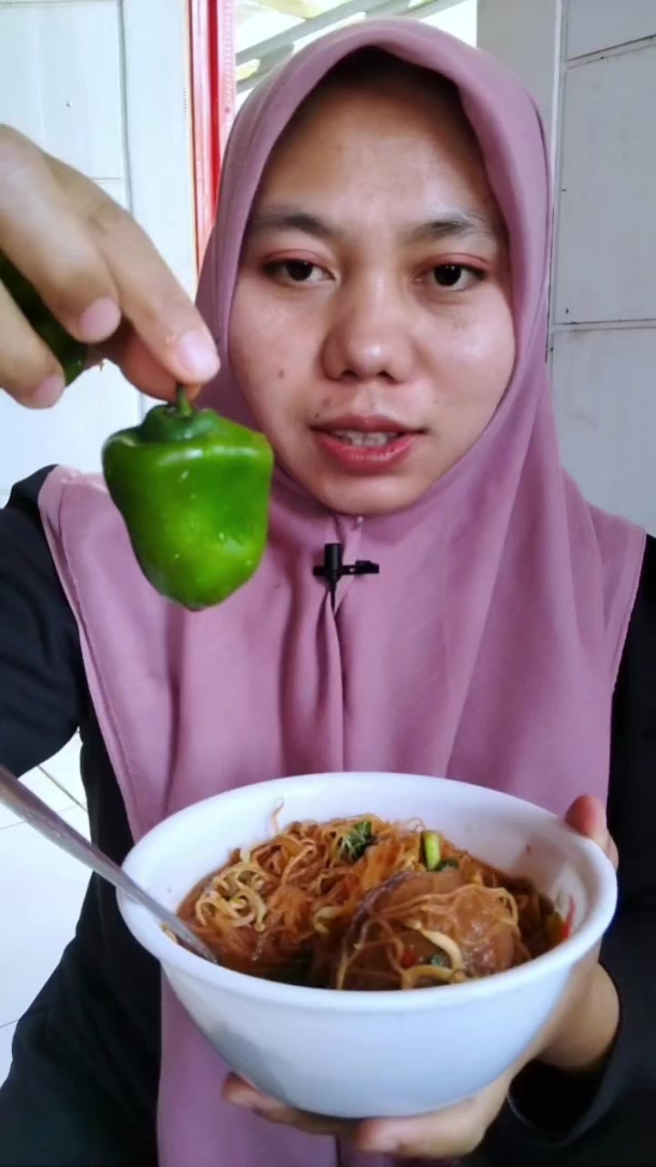 @Aisha