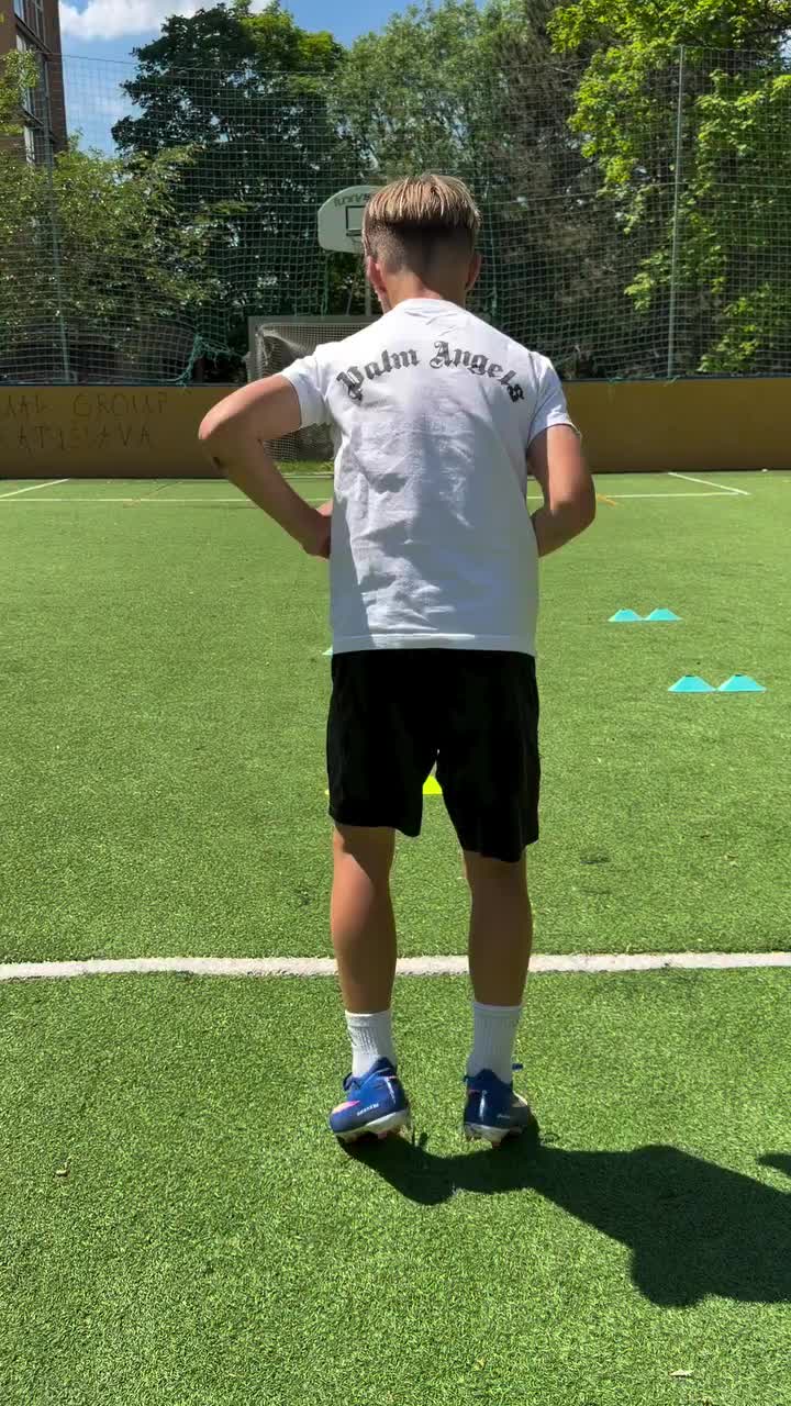 @FOOTBALL ⚽