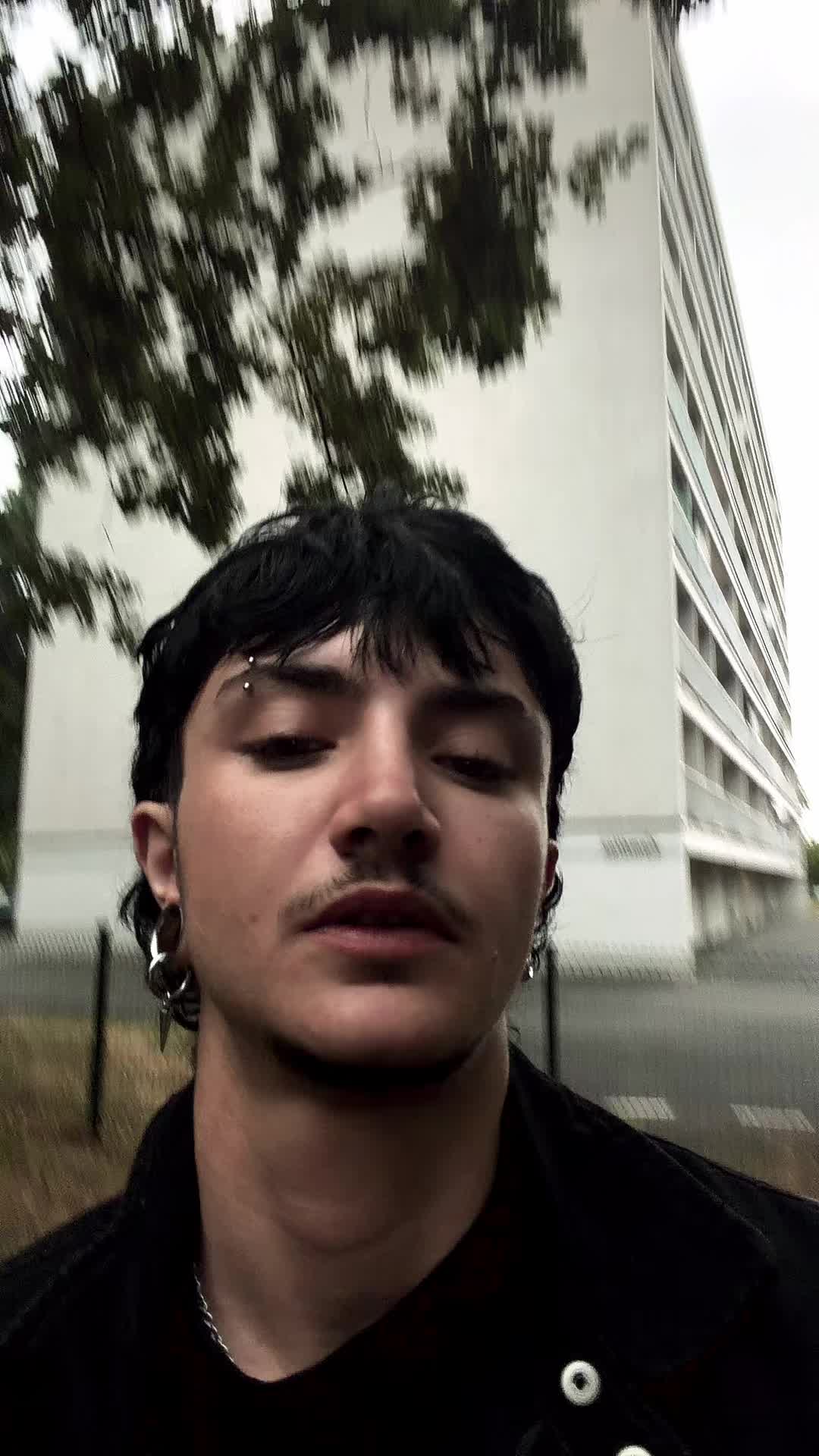 @𝕬𝖗𝖙𝖎𝖊