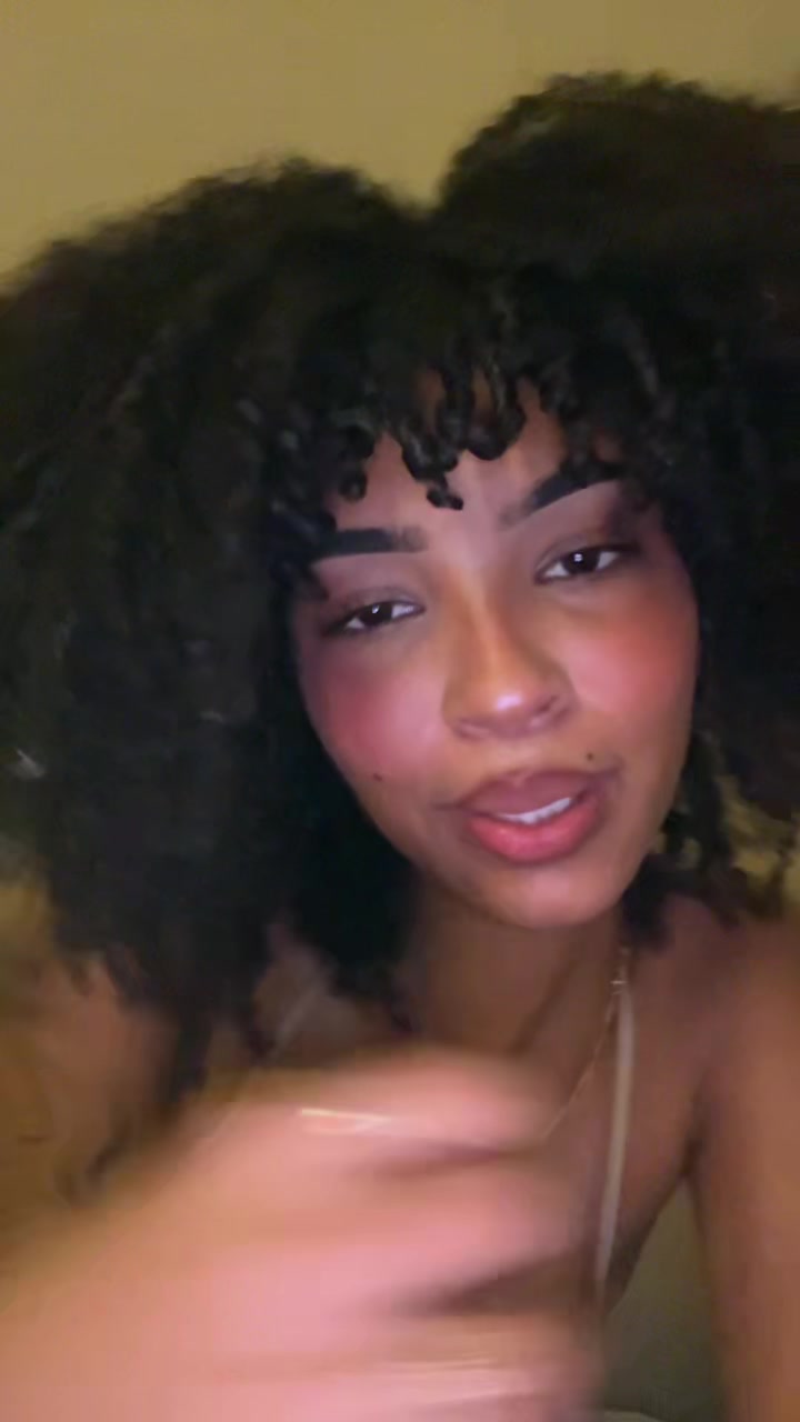 @Hipólito