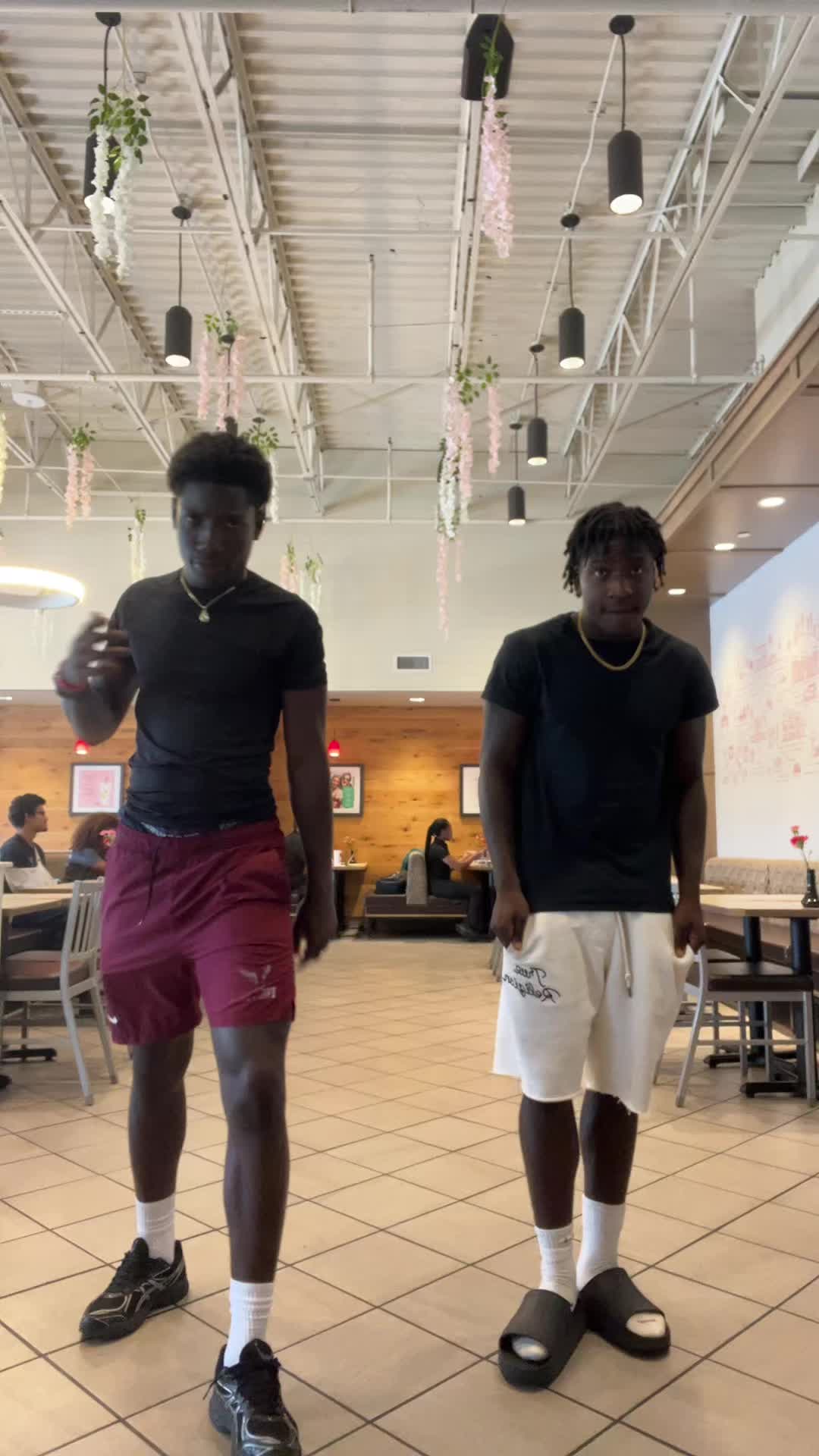 @J4🕺🏾.