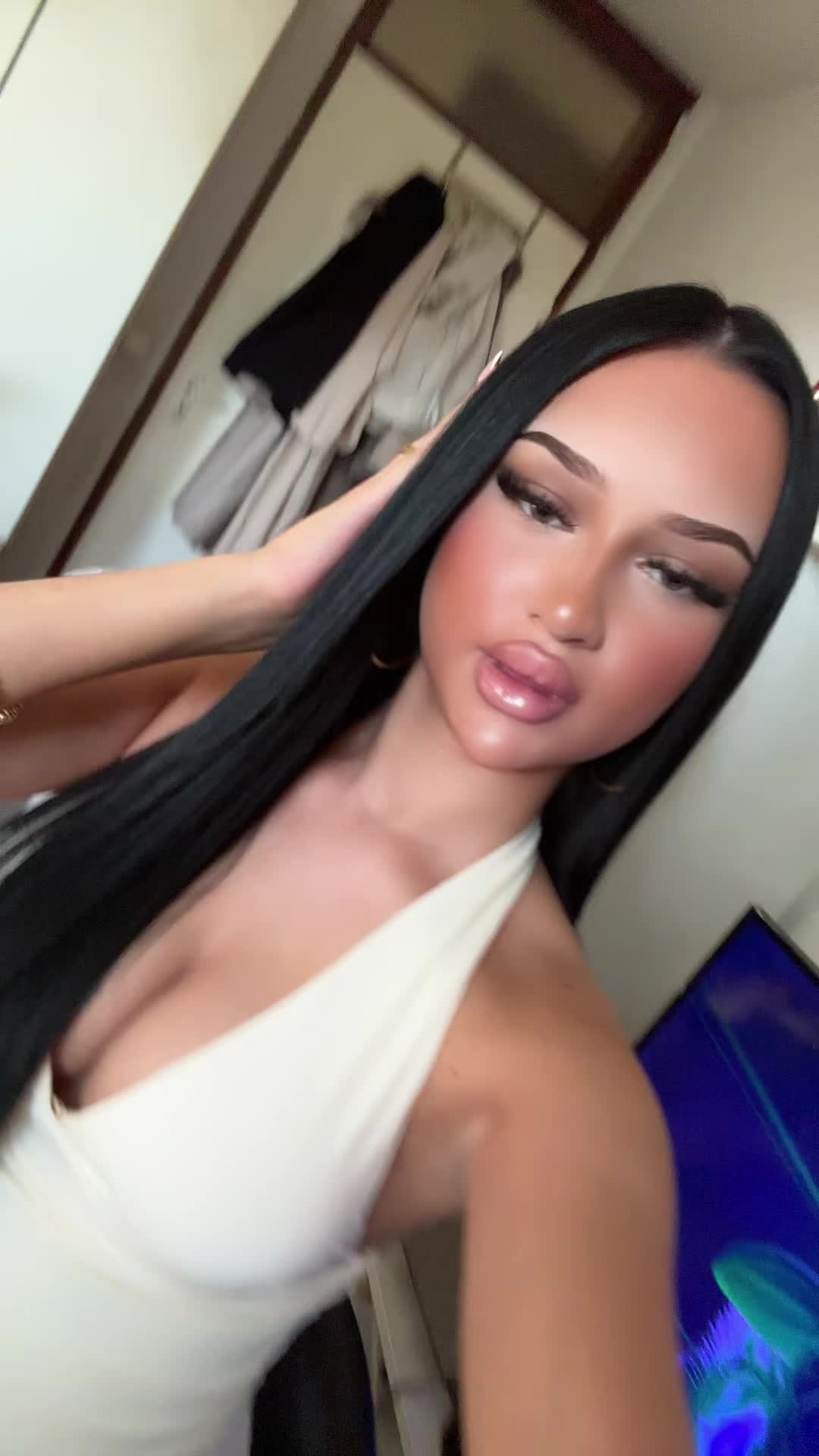 @𝒮𝒶𝓇𝒶𝒽.