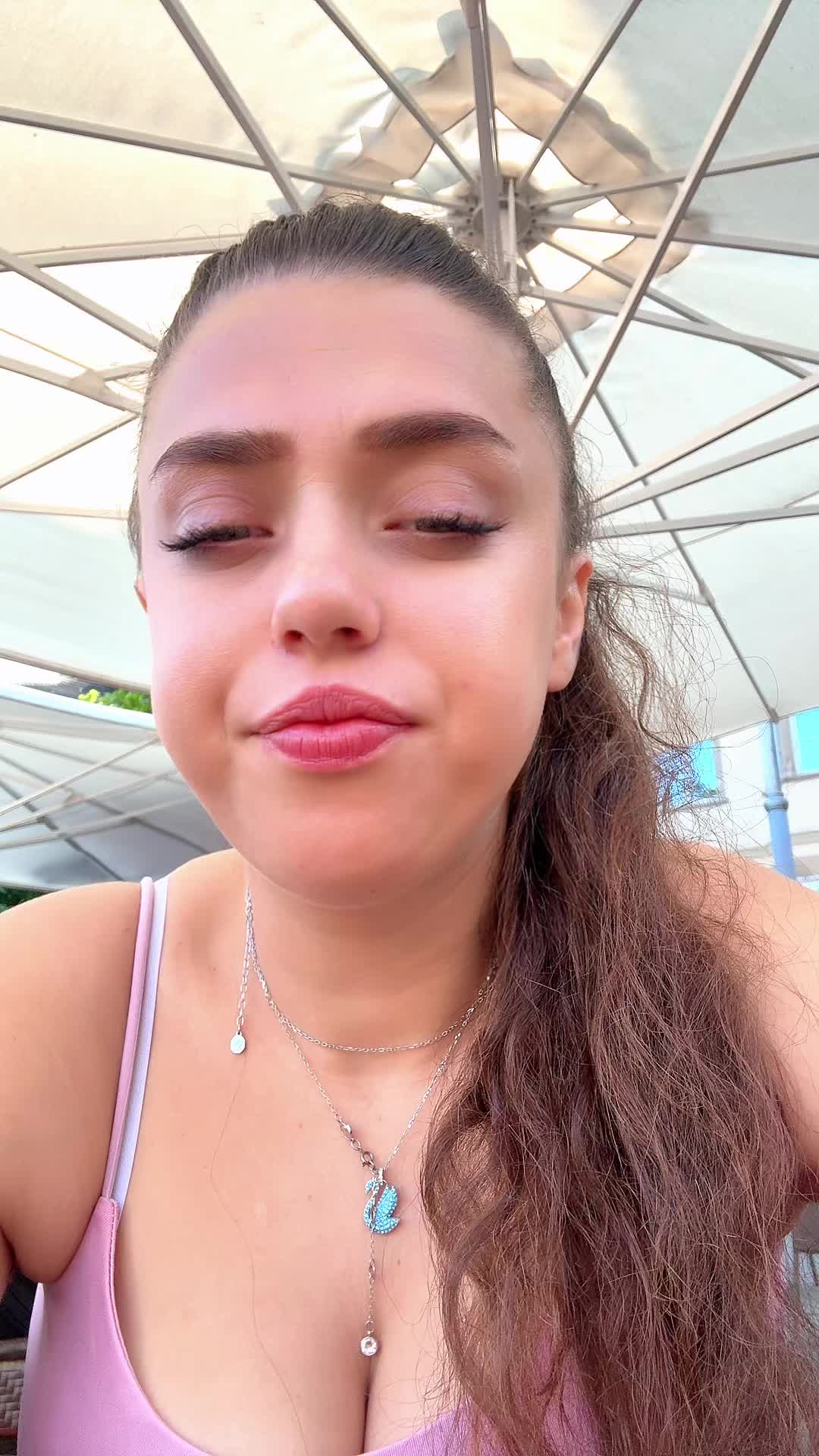 @lanja_