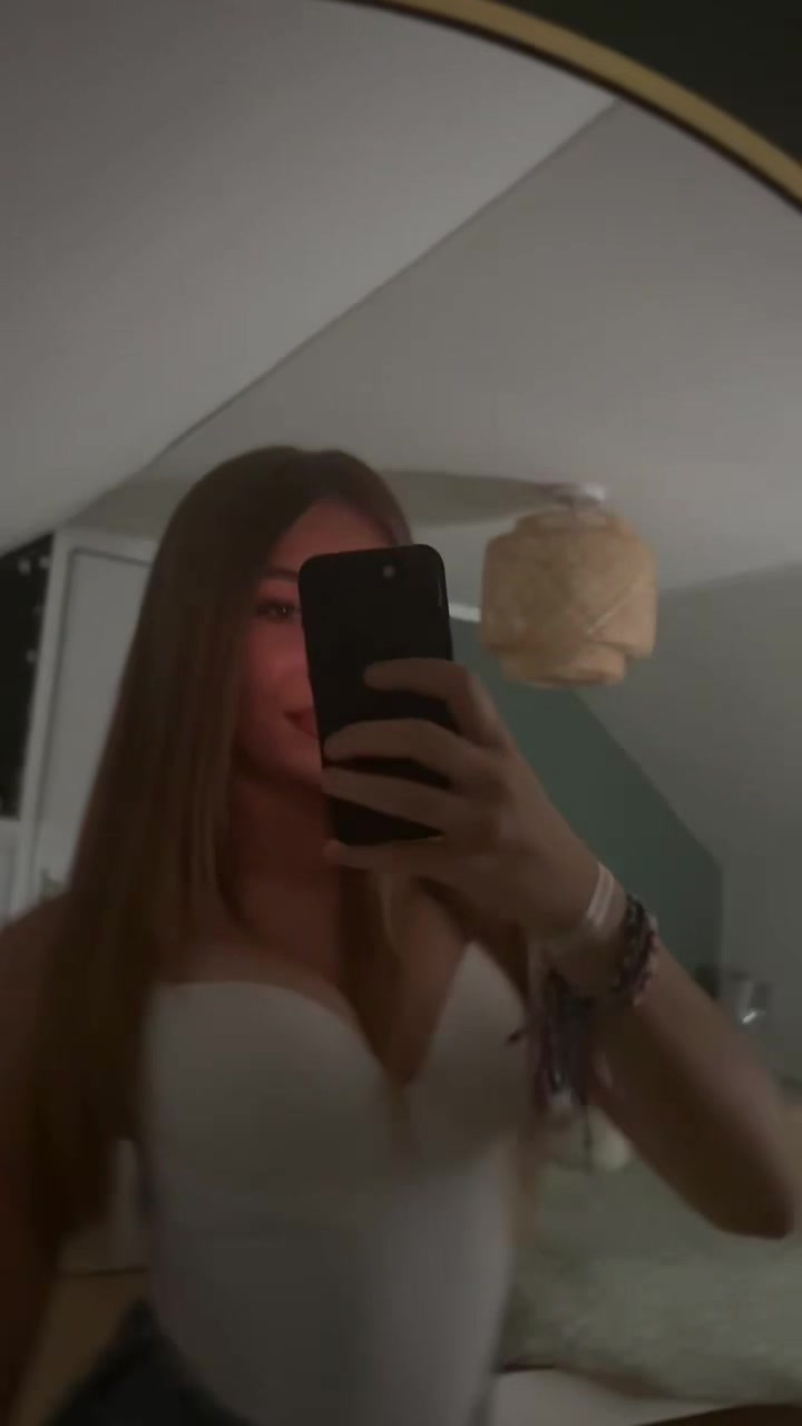 @๐๐ฅ๐ฬ๐ฆ๐๐ง๐๐