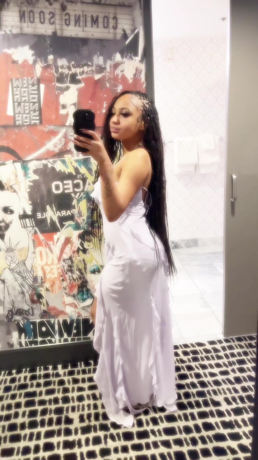 @niianalee