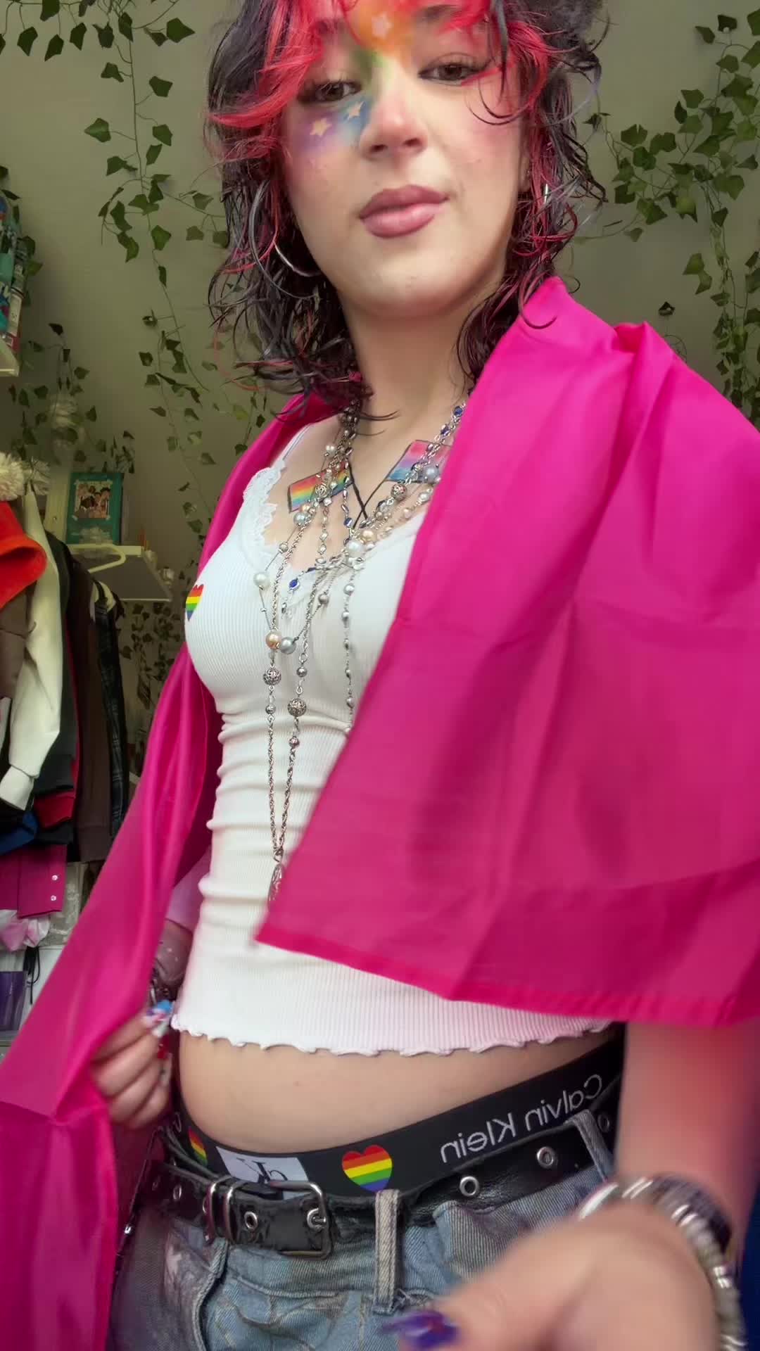 @whois_fenja