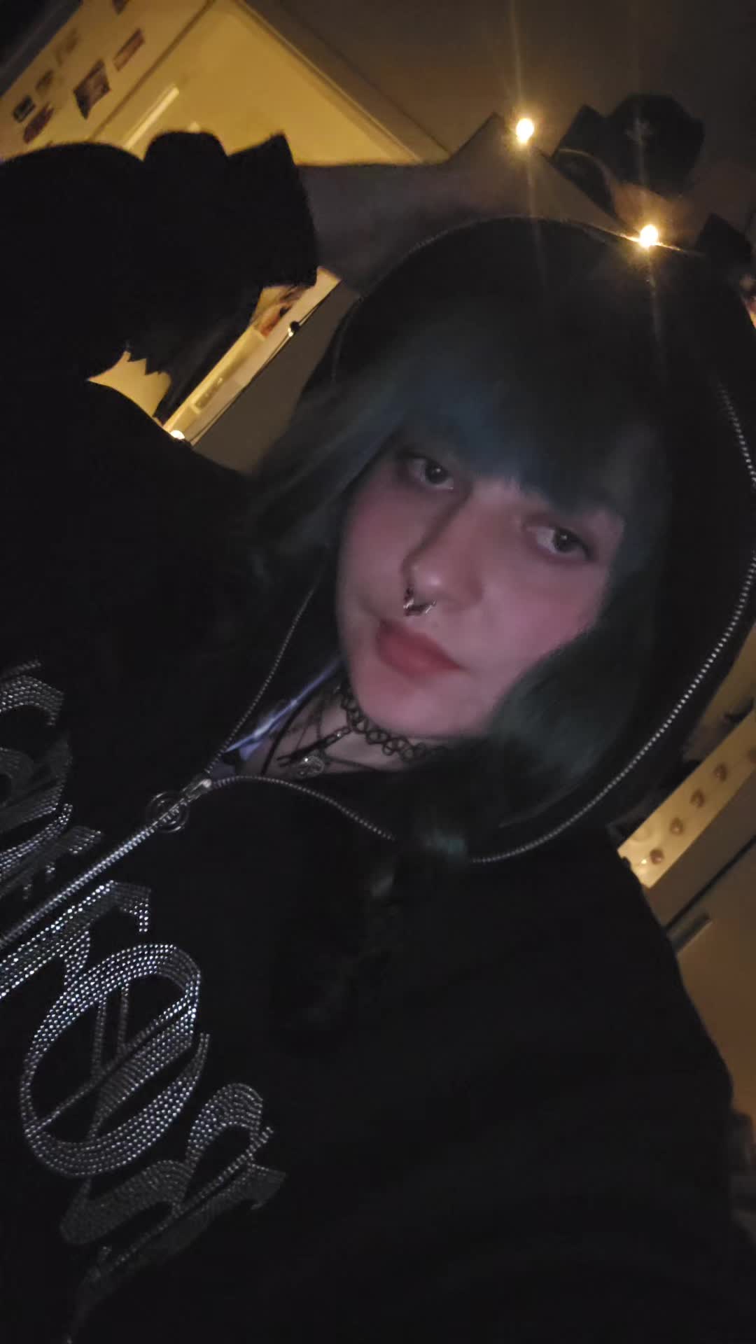 @𝑘𝑢𝑟𝑜𝑚𝑖🧚&zwj;♀️🔮