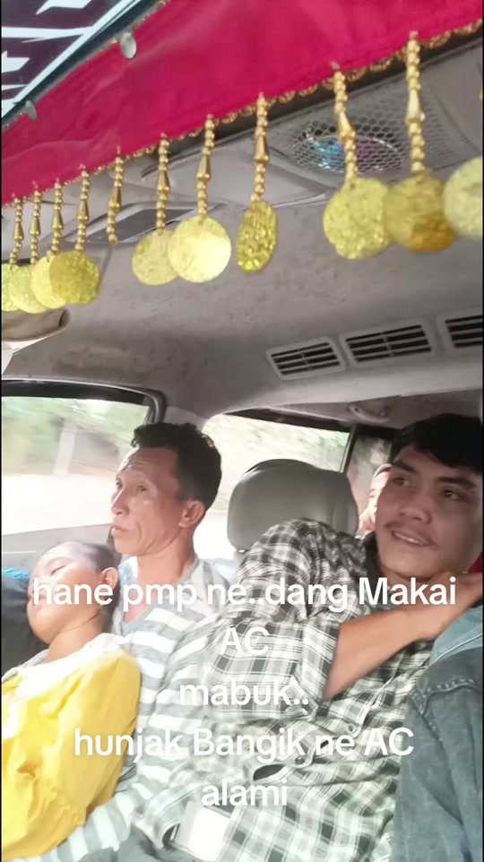 @YANTO TREVEL