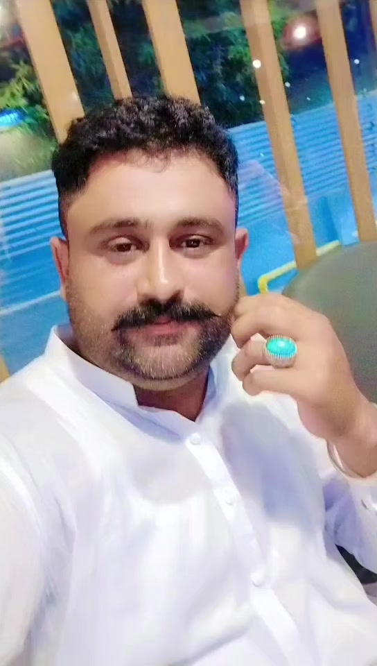 @مخدوم عدیل ظفر