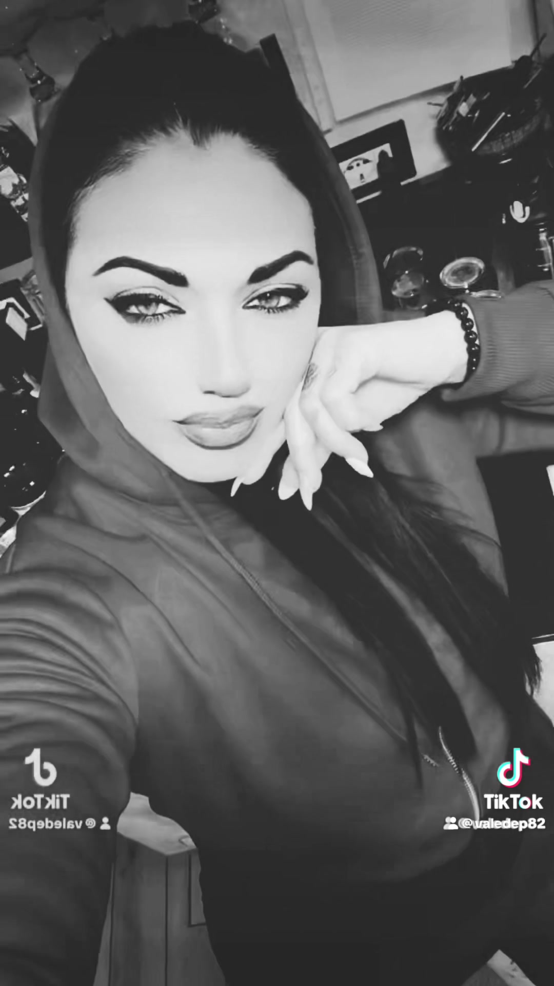 @V_ALE_DEP82 🍭🍬