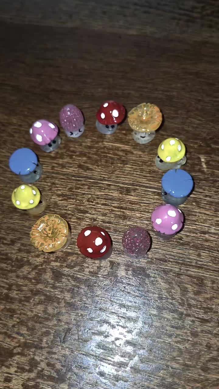@Mia🕯️🍄✨