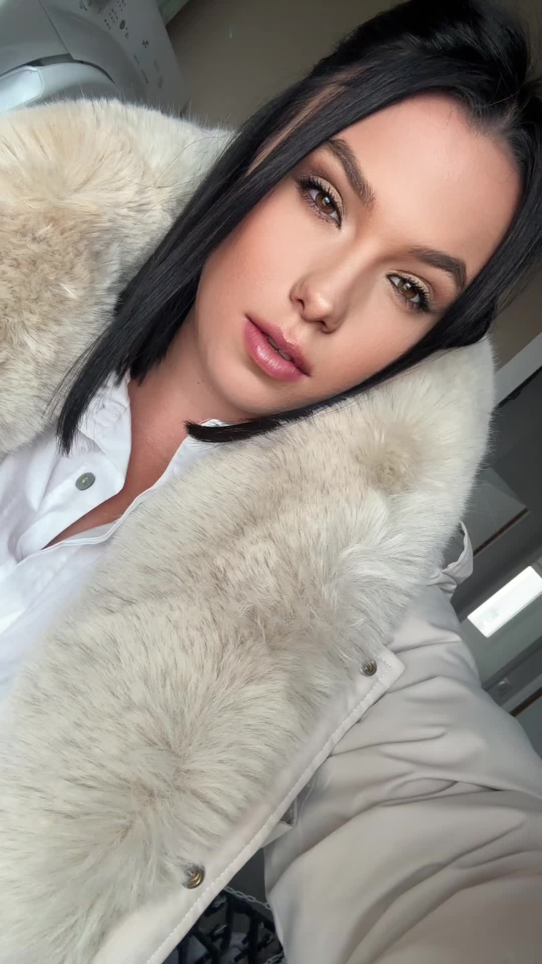 @😈