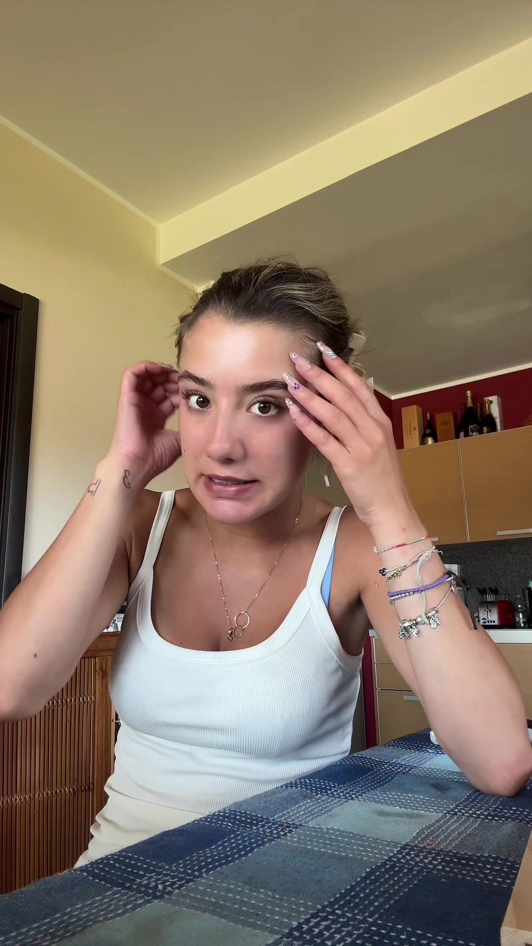 @Arutnevaigroig