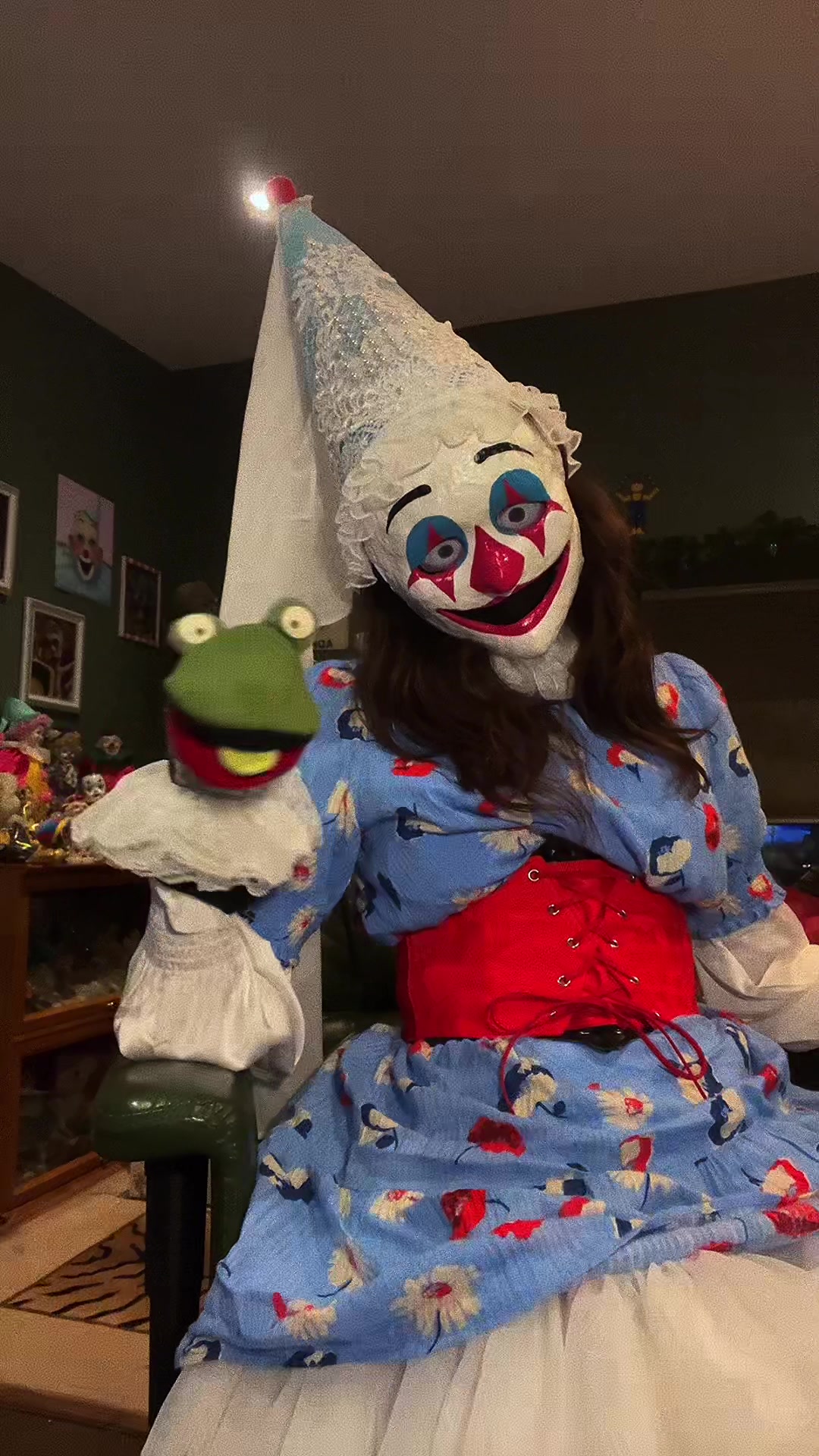 @clownlady