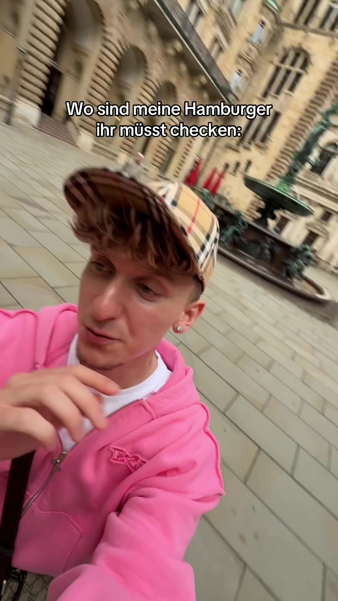 @capré