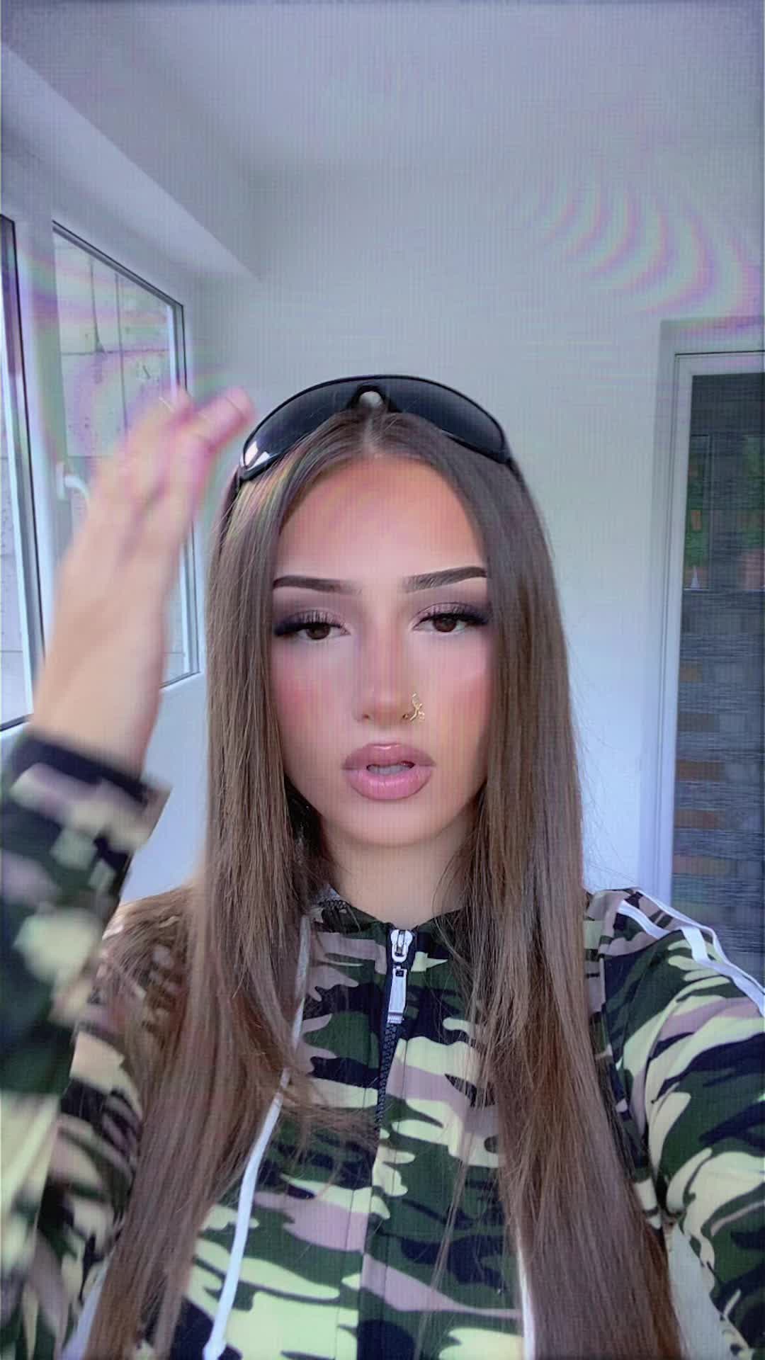 @_7ayla7_