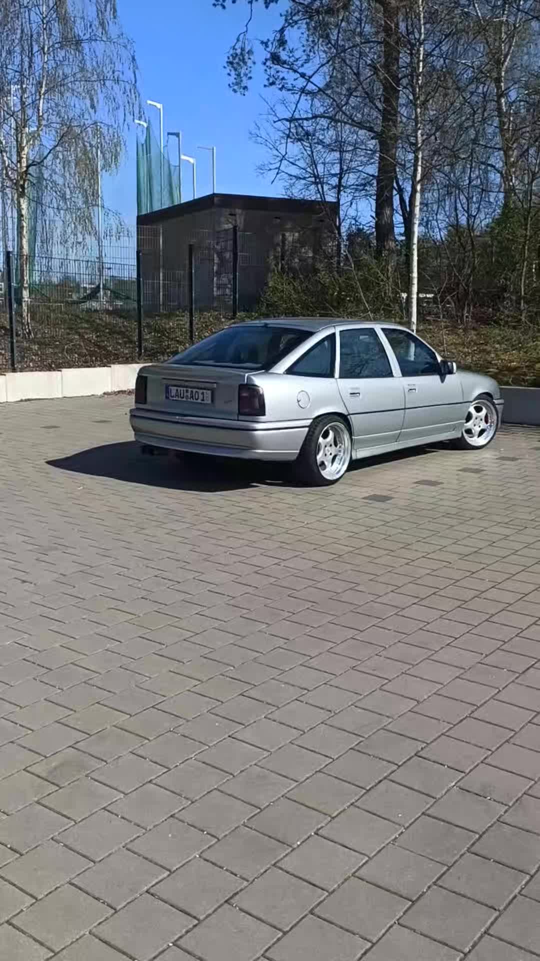 @Classic Car Fan 01