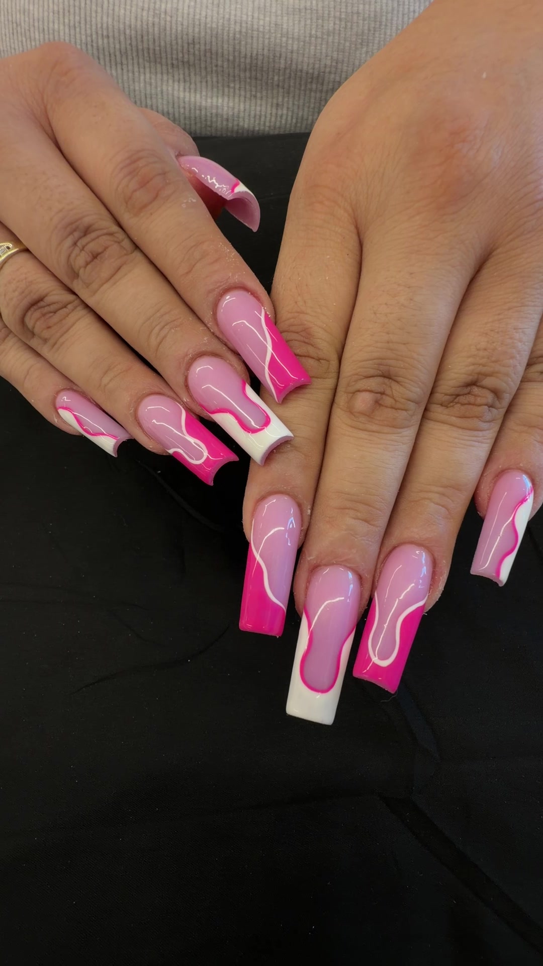 @Perfect10Nailspa