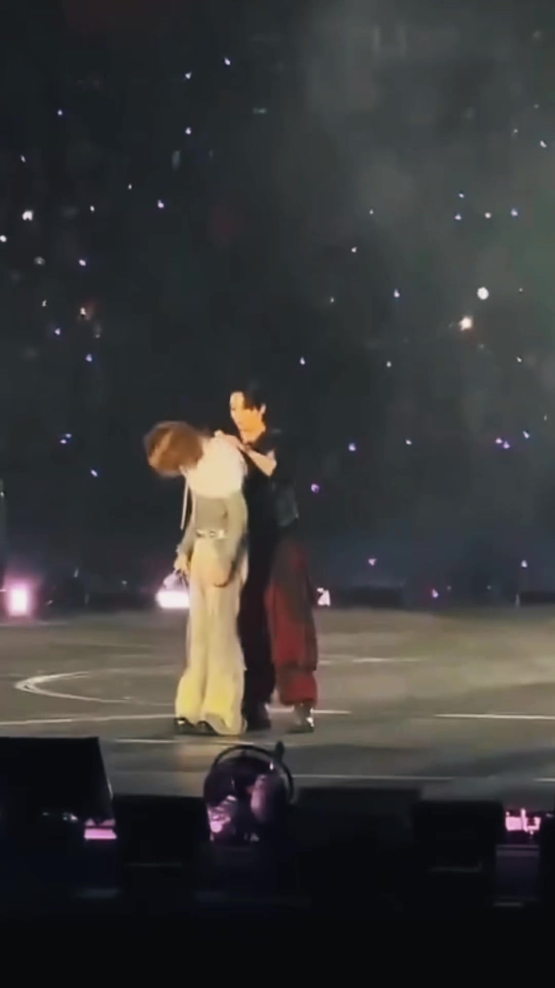 @๐ฆJikook๐