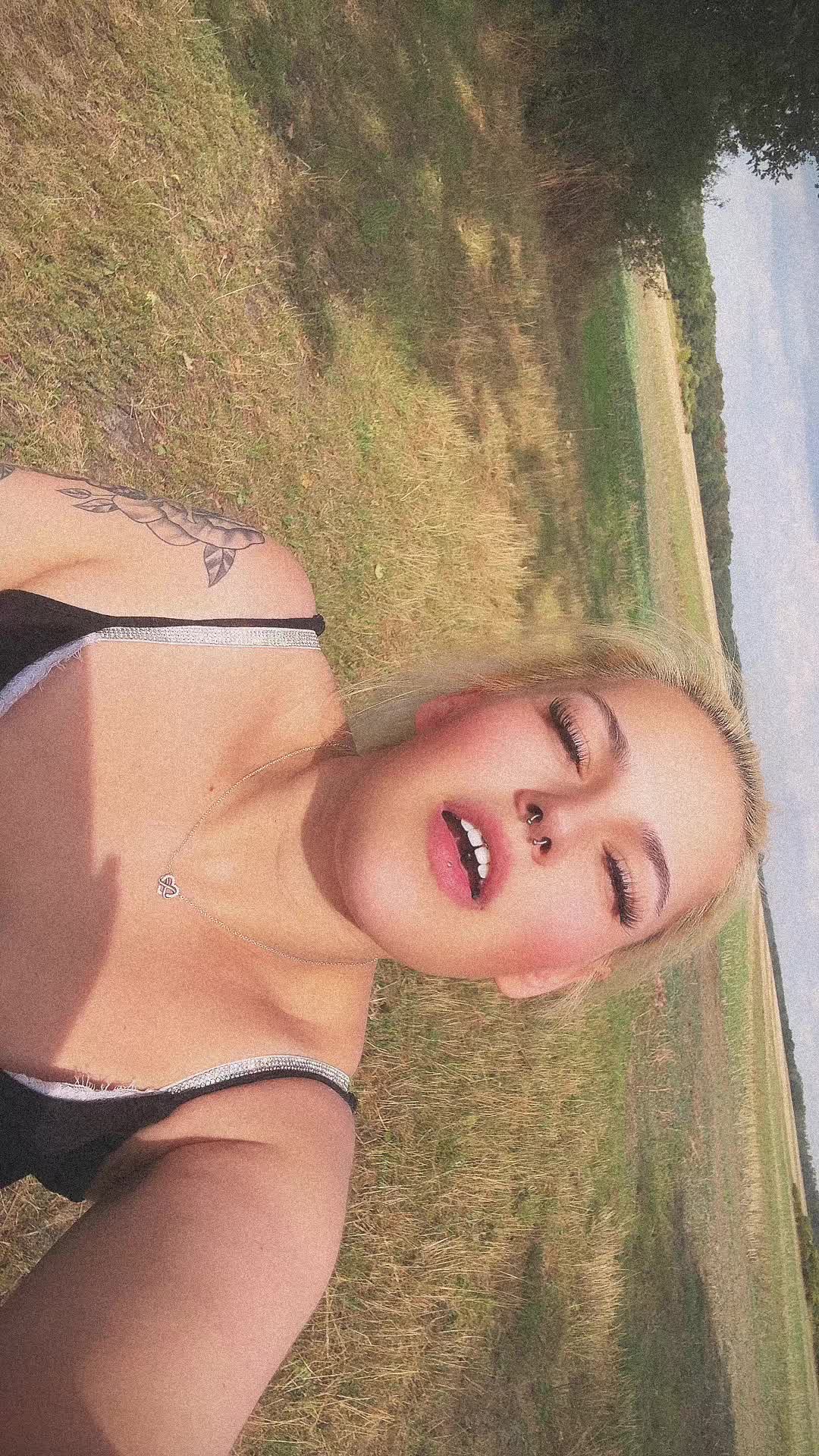 @chaos_queen_1201
