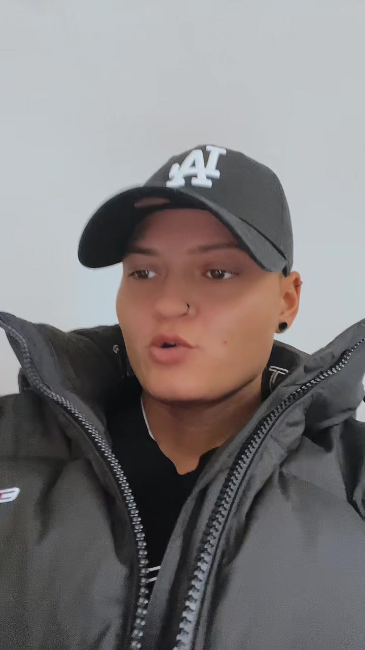 @Jasmiin 🦋🩶