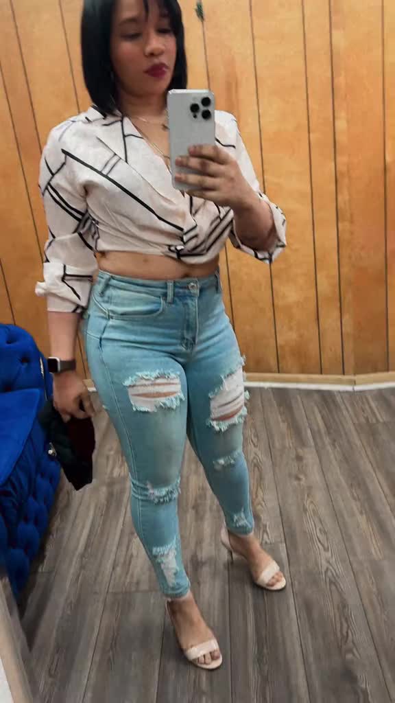 @Kenia 🖤🖤🖤🖤