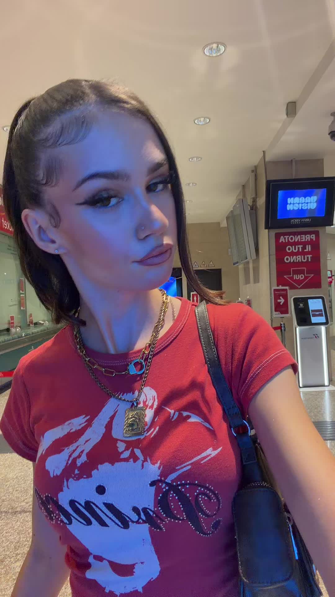 @anna⛹🏻♀️🪭
