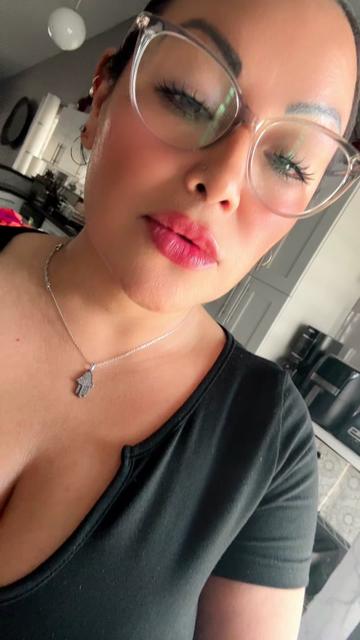 @Lul&uacute;  LIVE 🇲🇽💍🇩🇴