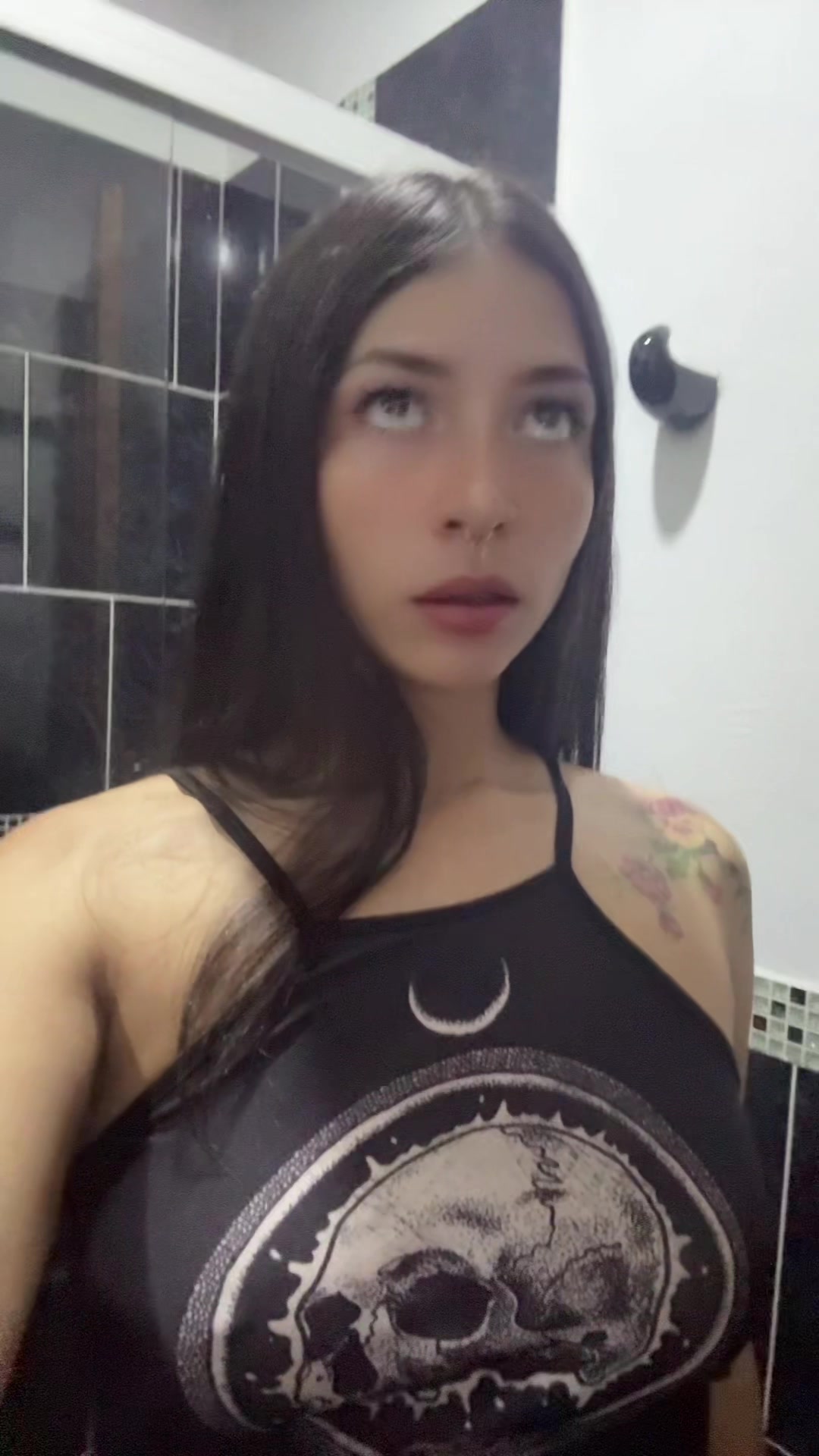 @𝓐𝓵𝓲𝓕𝓵𝓸𝔂𝓭 ✨