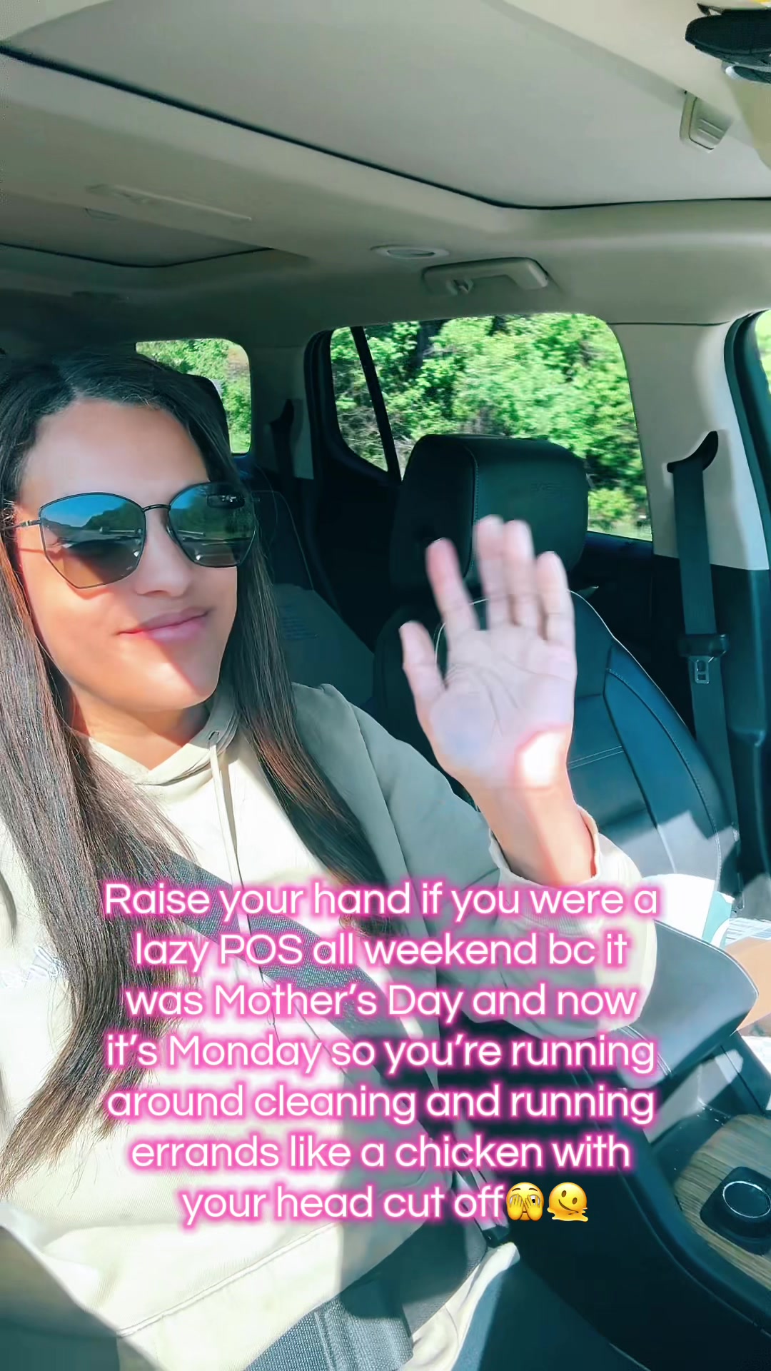 @stefanieirl