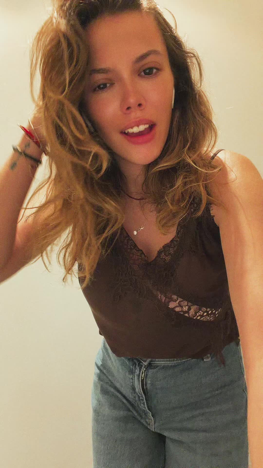 @caubellaura